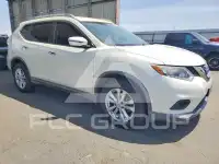 2016 Nissan ROGUE photo
