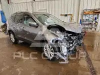 2016 Nissan ROGUE photo