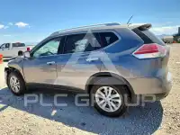 2016 Nissan ROGUE photo