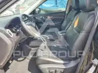 2016 Nissan ROGUE photo