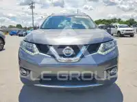 2016 Nissan ROGUE photo