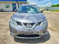 2016 Nissan ROGUE photo