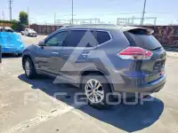 2016 Nissan ROGUE photo
