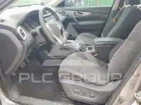 2016 Nissan ROGUE photo