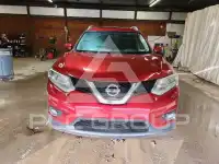 2016 Nissan ROGUE photo