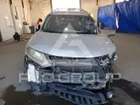 2016 Nissan ROGUE photo