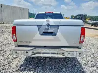 2016 Nissan FRONTIER фото