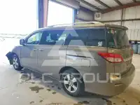 2016 Nissan  photo