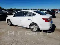 2016 Nissan SENTRA photo