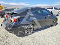 2016 Nissan SENTRA фото