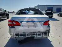2016 Nissan SENTRA photo