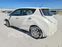 2016 Nissan LEAF photo