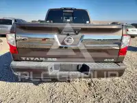2016 Nissan TITAN фото