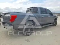2016 Nissan TITAN фото