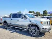 2016 Nissan TITAN photo