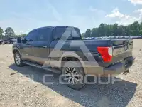 2016 Nissan TITAN фото