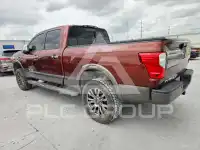 2016 Nissan TITAN фото