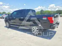 2016 Nissan TITAN фото