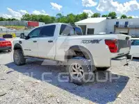 2016 Nissan TITAN фото