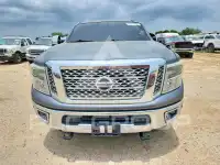 2016 Nissan TITAN фото