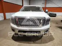 2016 Nissan TITAN фото