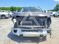 2016 Nissan TITAN фото