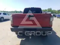 2016 Nissan TITAN фото