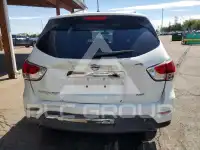 2016 Nissan PATHFINDER photo