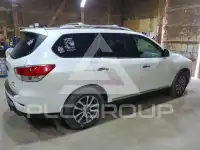 2016 Nissan PATHFINDER photo