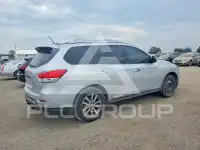 2016 Nissan PATHFINDER photo