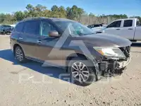 2016 Nissan PATHFINDER photo