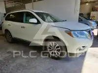 2016 Nissan PATHFINDER photo