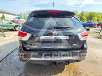 2016 Nissan PATHFINDER photo