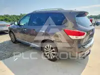 2016 Nissan PATHFINDER photo