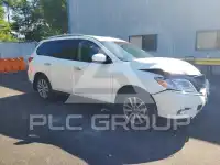2016 Nissan PATHFINDER photo