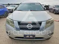 2016 Nissan PATHFINDER photo