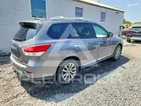 2016 Nissan PATHFINDER photo