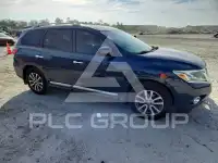 2016 Nissan PATHFINDER photo