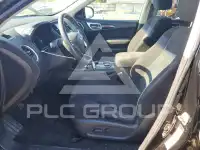 2016 Nissan PATHFINDER photo