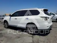 2016 Nissan PATHFINDER photo