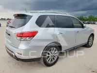 2016 Nissan PATHFINDER photo