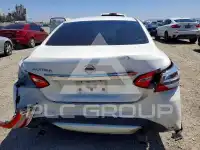 2016 Nissan ALTIMA фото