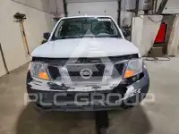 2016 Nissan FRONTIER photo