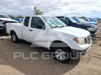 2016 Nissan FRONTIER photo
