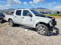 2016 Nissan FRONTIER photo