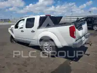 2016 Nissan FRONTIER фото