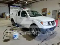 2016 Nissan FRONTIER photo