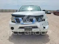 2016 Nissan FRONTIER photo