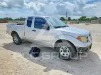 2016 Nissan FRONTIER photo
