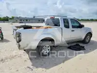2016 Nissan FRONTIER photo